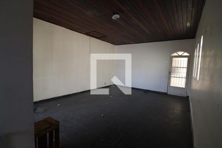 Casa de condomínio à venda com 215m², 3 quartos e 4 vagasSalão de Festas
