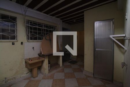 Casa de condomínio à venda com 215m², 3 quartos e 4 vagasÁrea de Serviço