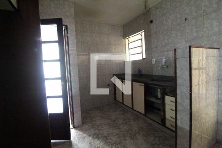 Casa de condomínio à venda com 215m², 3 quartos e 4 vagas Casa de condomínio à venda com 215m², 3 quartos e 4 vagasCozinha