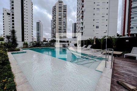 Apartamento à venda com 50m², 1 quarto e 1 vagaÁrea comum - Piscina