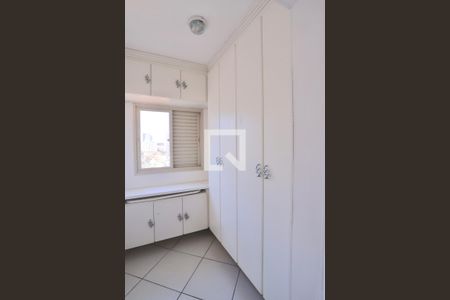 Apartamento para alugar com 94m², 2 quartos e 2 vagasQuarto de Serviço