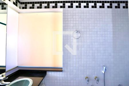 Apartamento para alugar com 94m², 2 quartos e 2 vagasBanheiro do Quarto 2