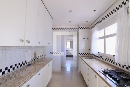 Apartamento para alugar com 94m², 2 quartos e 2 vagasCozinha