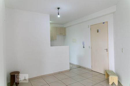 Sala de apartamento para alugar com 2 quartos, 55m² em São João Clímaco, São Paulo