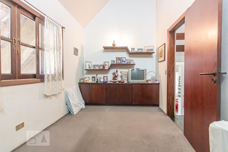 Quarto de casa à venda com 4 quartos, 800m² em Jaguaré, São Paulo