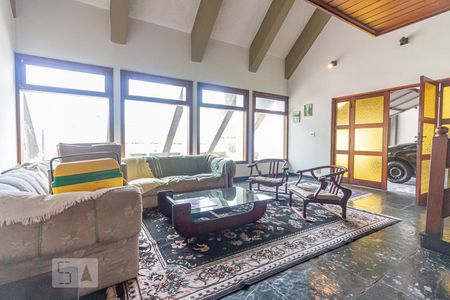 Casa à venda com 800m², 4 quartos e 3 vagasSala