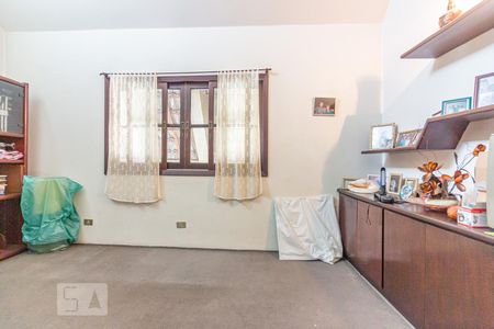 Quarto de casa à venda com 4 quartos, 800m² em Jaguaré, São Paulo