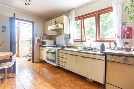 Cozinha de casa à venda com 4 quartos, 800m² em Jaguaré, São Paulo