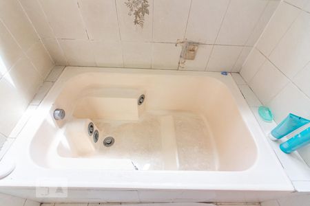 Casa à venda com 800m², 4 quartos e 3 vagasBanheira