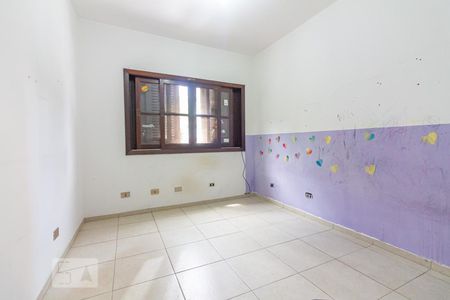 Casa à venda com 800m², 4 quartos e 3 vagasQuarto 2