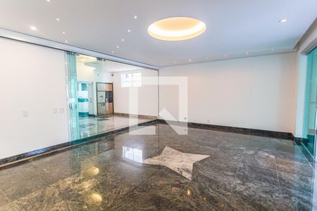 Sala 2 de casa para alugar com 4 quartos, 300m² em Sion, Belo Horizonte