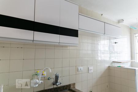 Apartamento à venda com 65m², 2 quartos e 1 vagaCozinha