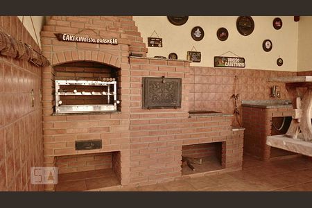 Churrasqueira de casa à venda com 3 quartos, 250m² em Jardim Paraventi, Guarulhos