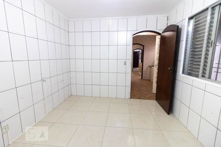 Casa à venda com 150m², 2 quartos e 1 vagaDormitório 2