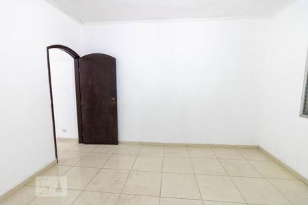 Dormitório 1 de casa para alugar com 2 quartos, 150m² em Vila Gilda, Santo André