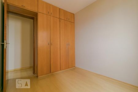 Quarto 01 de apartamento para alugar com 3 quartos, 73m² em Jardim Brasil, Campinas