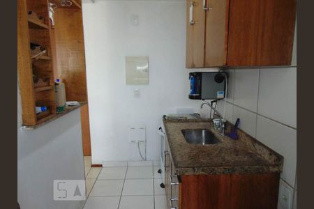 Apartamento à venda com 48m², 2 quartos e 1 vagaCozinha