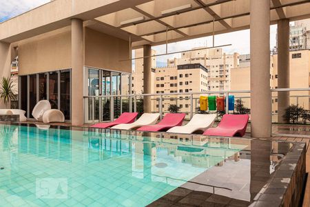 Studio à venda com 22m², 1 quarto e sem vagaPiscina