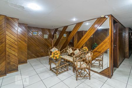 Apartamento para alugar com 65m², 2 quartos e 1 vaga Apartamento para alugar com 65m², 2 quartos e 1 vagaHall de entrada