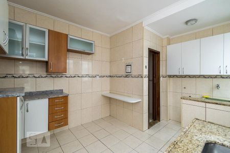 Apartamento para alugar com 65m², 2 quartos e 1 vaga Apartamento para alugar com 65m², 2 quartos e 1 vagaCozinha