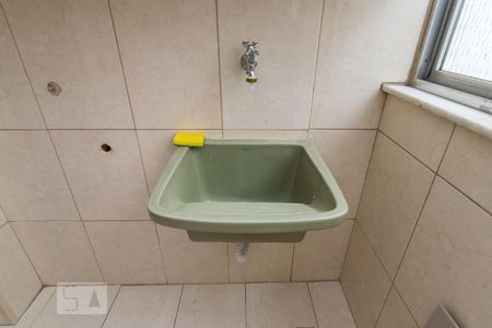 Apartamento para alugar com 65m², 2 quartos e 1 vaga Apartamento para alugar com 65m², 2 quartos e 1 vagaÁrea de Serviço