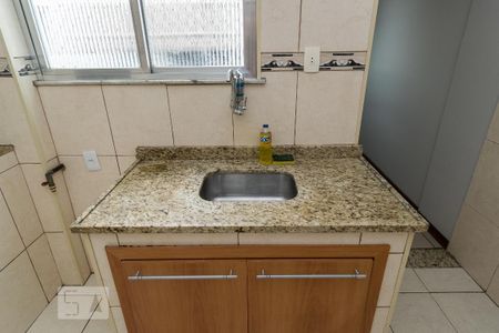 Apartamento para alugar com 65m², 2 quartos e 1 vaga Apartamento para alugar com 65m², 2 quartos e 1 vagaCozinha