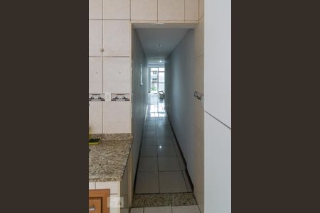 Apartamento para alugar com 65m², 2 quartos e 1 vaga Apartamento para alugar com 65m², 2 quartos e 1 vagaCozinha - Corredor