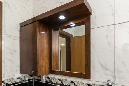 Apartamento para alugar com 65m², 2 quartos e 1 vaga Apartamento para alugar com 65m², 2 quartos e 1 vagaBanheiro - Armário