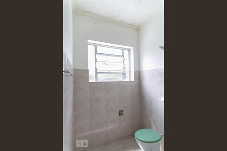 Casa para alugar com 70m², 2 quartos e sem vagaBanheiro