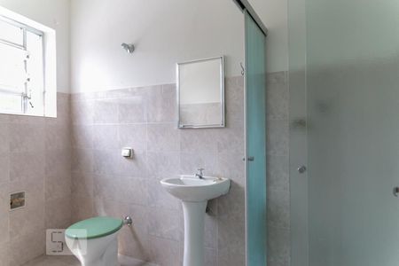 Casa para alugar com 70m², 2 quartos e sem vagaBanheiro