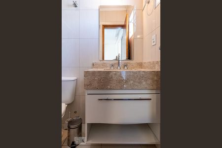 Casa de condomínio à venda com 90m², 2 quartos e 1 vagaBanheiro do Quarto 2