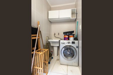 Casa de condomínio à venda com 90m², 2 quartos e 1 vagaÁrea de Serviço