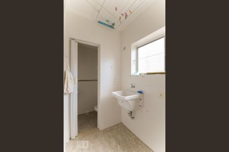 Apartamento à venda com 80m², 2 quartos e sem vaga Apartamento à venda com 80m², 2 quartos e sem vagaÁrea de serviço
