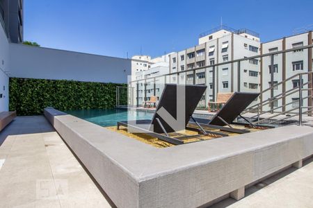 Studio para alugar com 26m², 1 quarto e sem vagaPiscina