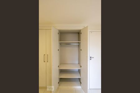 Apartamento à venda com 65m², 2 quartos e 1 vagaQuarto 2