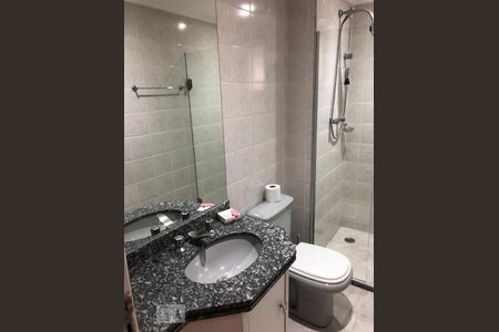 Apartamento à venda com 83m², 3 quartos e 2 vagasBanheiro Social