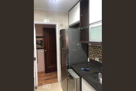 Apartamento à venda com 83m², 3 quartos e 2 vagasCozinha