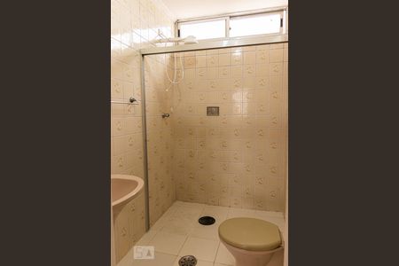 Banheiro de apartamento à venda com 1 quarto, 50m² em Vila Buarque, São Paulo