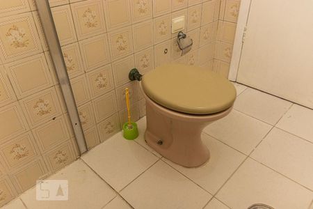 Banheiro de apartamento à venda com 1 quarto, 50m² em Vila Buarque, São Paulo