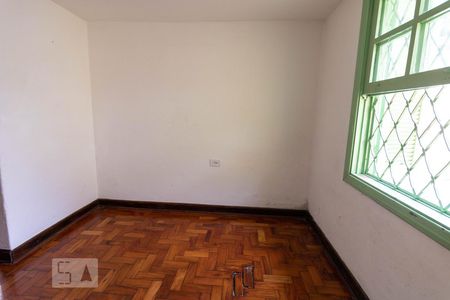 Casa de condomínio para alugar com 45m², 1 quarto e sem vagaSala