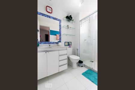 Banheiro 02 de apartamento para alugar com 2 quartos, 50m² em Taguatinga Norte (taguatinga), Brasília