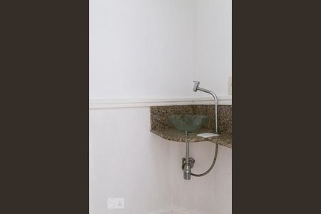 Lavabo de casa à venda com 3 quartos, 140m² em Jardim Itu Sabará, Porto Alegre