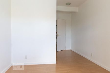 Sala 2 de casa à venda com 3 quartos, 140m² em Jardim Itu Sabará, Porto Alegre