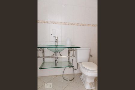 Banheiro de casa à venda com 3 quartos, 140m² em Jardim Itu Sabará, Porto Alegre