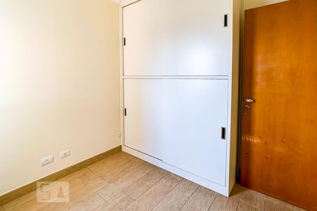 Quarto 1 de apartamento para alugar com 3 quartos, 80m² em Jardim Flor da Montanha, Guarulhos