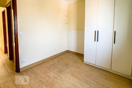 Quarto 2 de apartamento para alugar com 3 quartos, 80m² em Jardim Flor da Montanha, Guarulhos