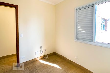 Quarto 1 de apartamento para alugar com 3 quartos, 80m² em Jardim Flor da Montanha, Guarulhos
