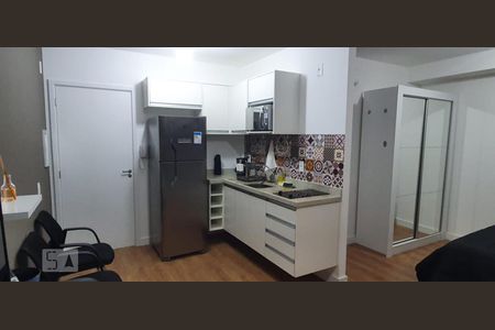 Cozinha de kitnet/studio à venda com 1 quarto, 35m² em Real Parque, São Paulo