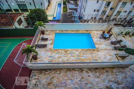 Apartamento para alugar com 100m², 3 quartos e 1 vaga Apartamento para alugar com 100m², 3 quartos e 1 vagaÁrea comum - Piscina