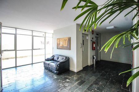 Apartamento para alugar com 100m², 3 quartos e 1 vaga Apartamento para alugar com 100m², 3 quartos e 1 vagaHall de Entrada